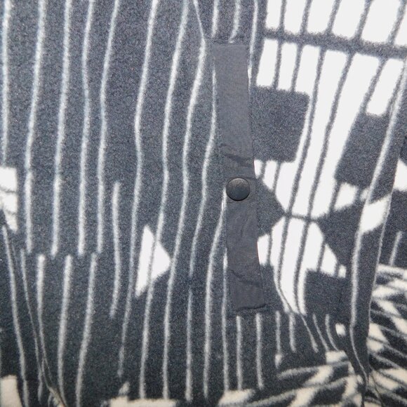 Columbia Sawyer Rapids Aztec 1/2 Snap Pull Over Fleece Womens L Black White - Picture 7 of 11